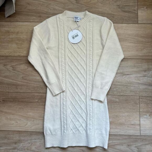Princess Polly Knit Sweater Dress 'Don't Go Back' Mini in Beige on XS/S - Picture 2 of 5